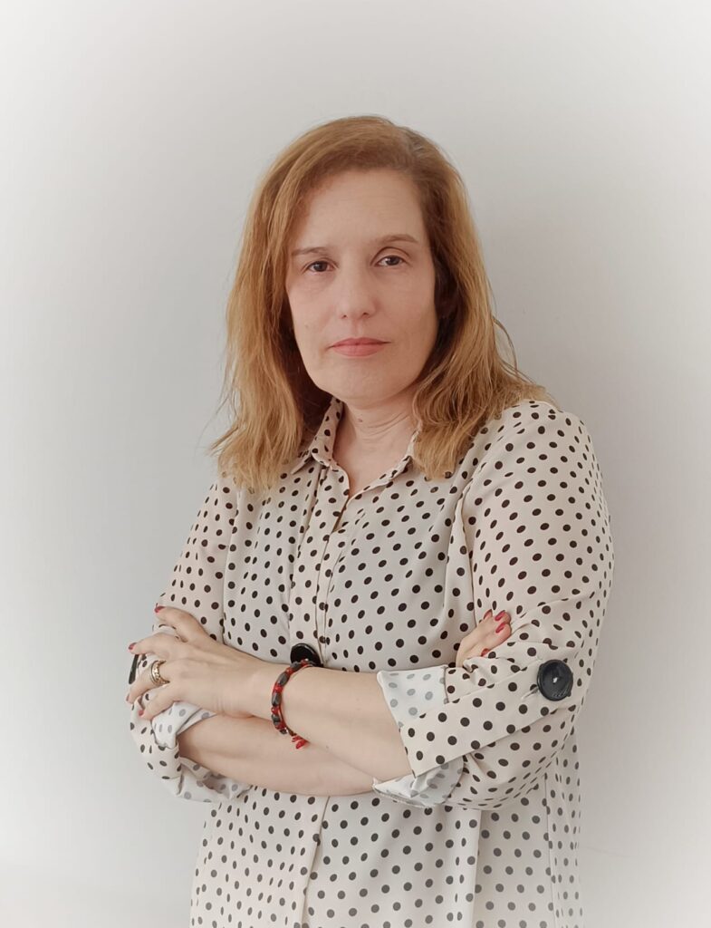 Paula Magalhães Paula Magalhães